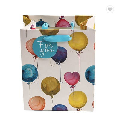 ভালো দাম কাস্টমাইজড 25x15x35 সেমি কাগজ শপিং ব্যাগ হ্যান্ডেল রঙিন বেলন নিদর্শন সঙ্গে অনলাইন